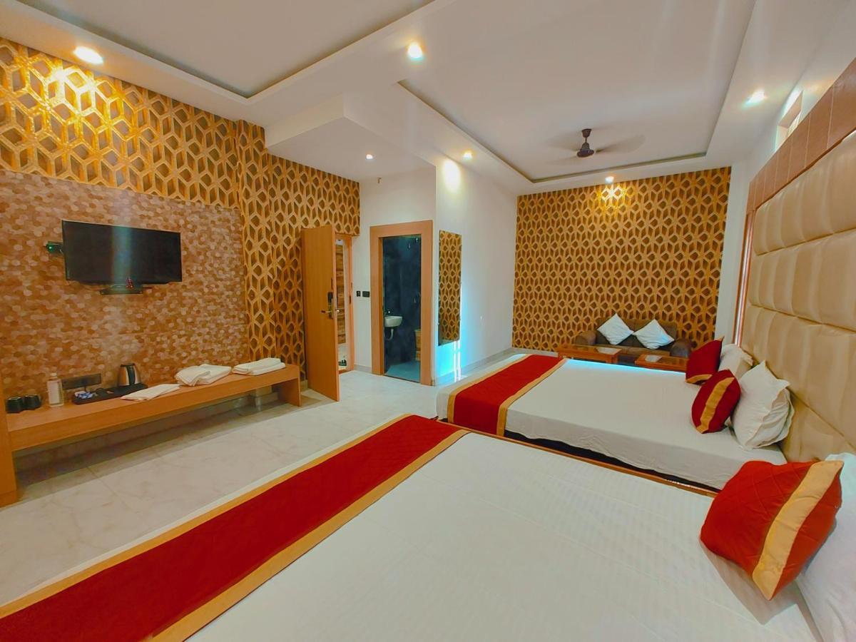 Avadh Sunshine Palace Hotel And Resort Ayodhya Exterior foto