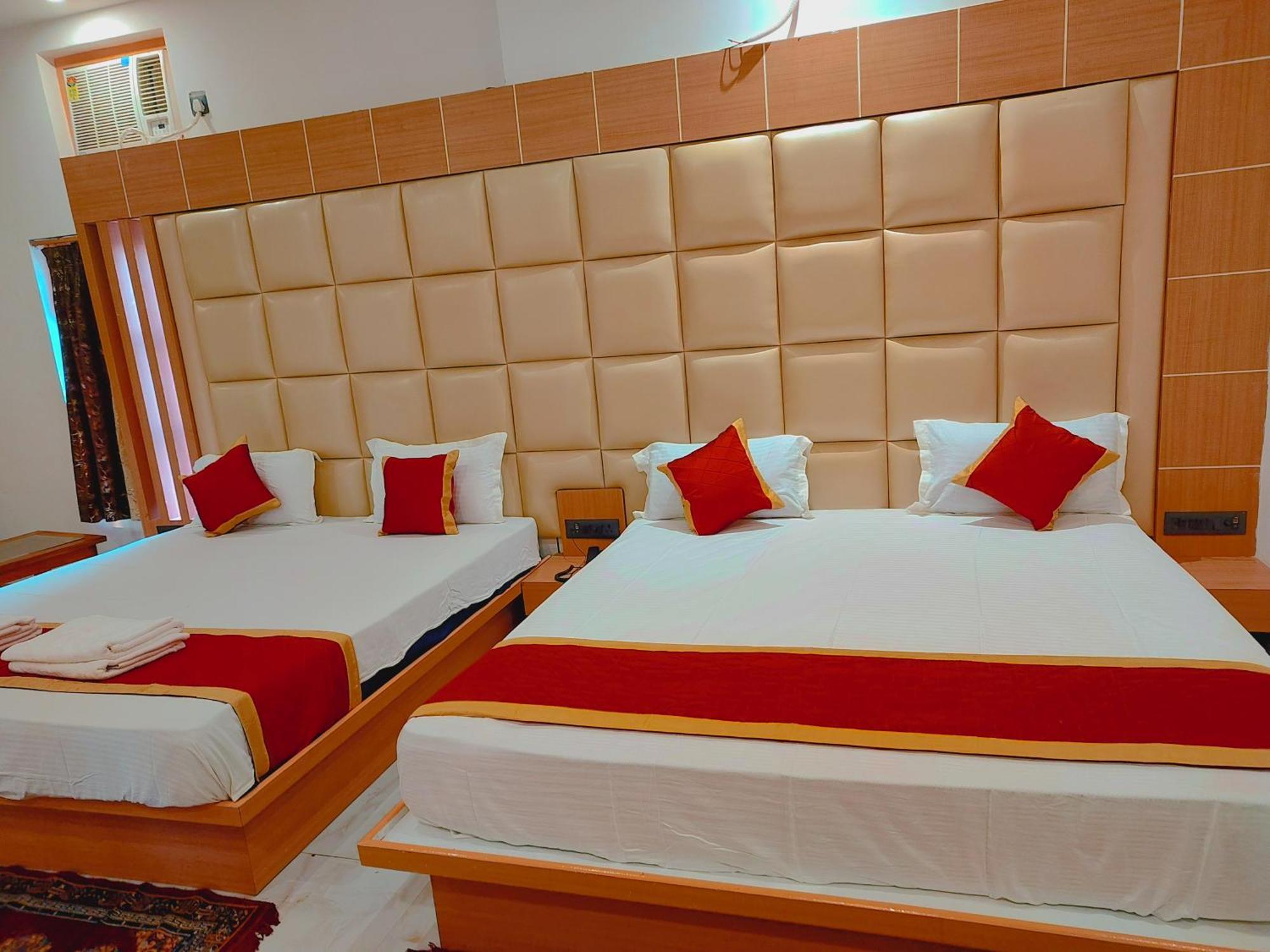 Avadh Sunshine Palace Hotel And Resort Ayodhya Exterior foto
