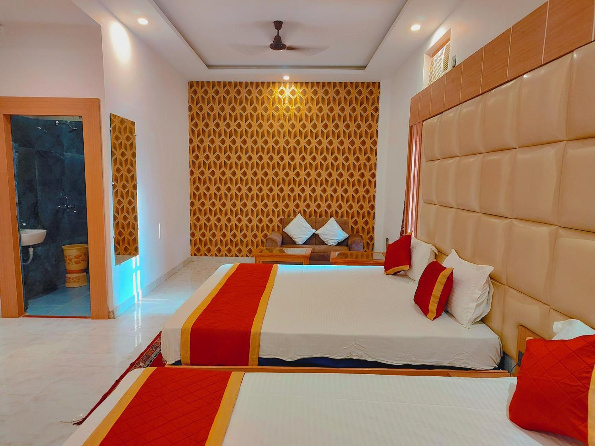 Avadh Sunshine Palace Hotel And Resort Ayodhya Exterior foto