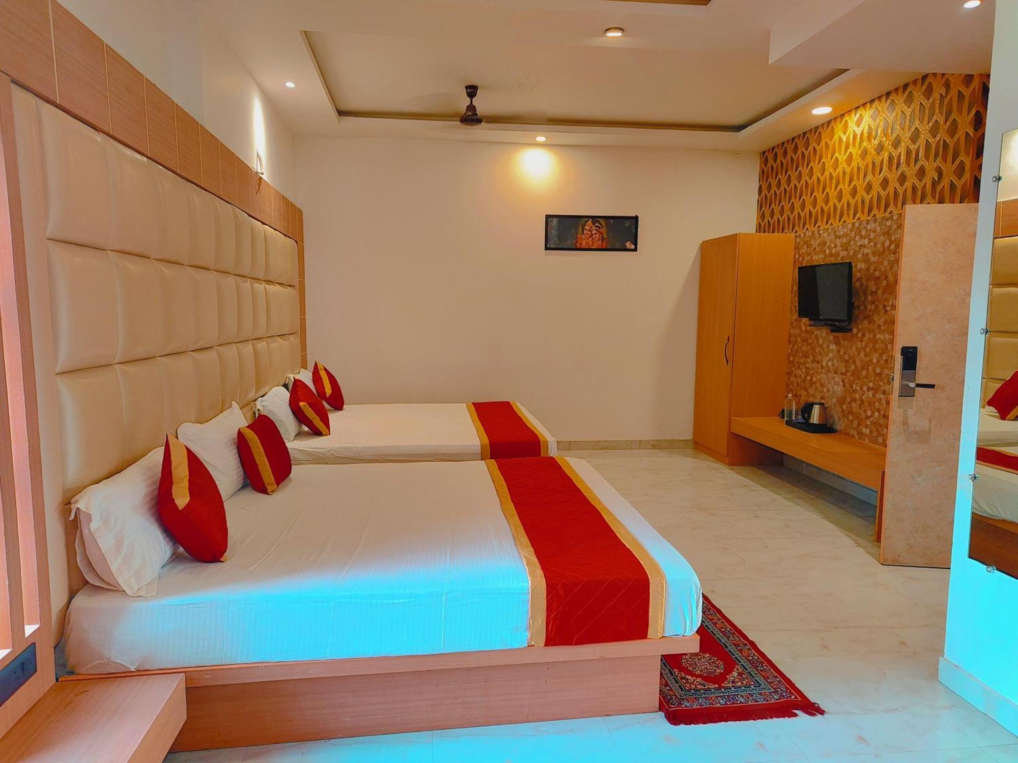 Avadh Sunshine Palace Hotel And Resort Ayodhya Exterior foto